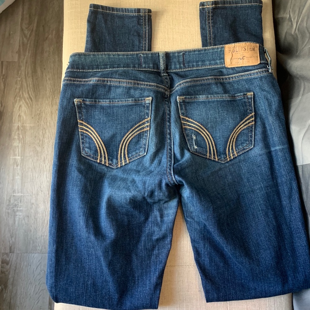 Hollister low rise skinny jeans size 27